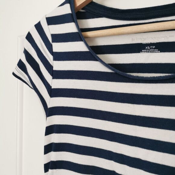 2/$30 Liz lange maternity striped dress size xs - Picture 2 of 5